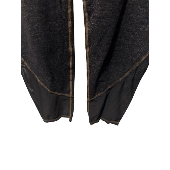 Athleta Luma Chaturanga Women’s Capri Leggings – Size Small – Gray/Black - Picture 2 of 5